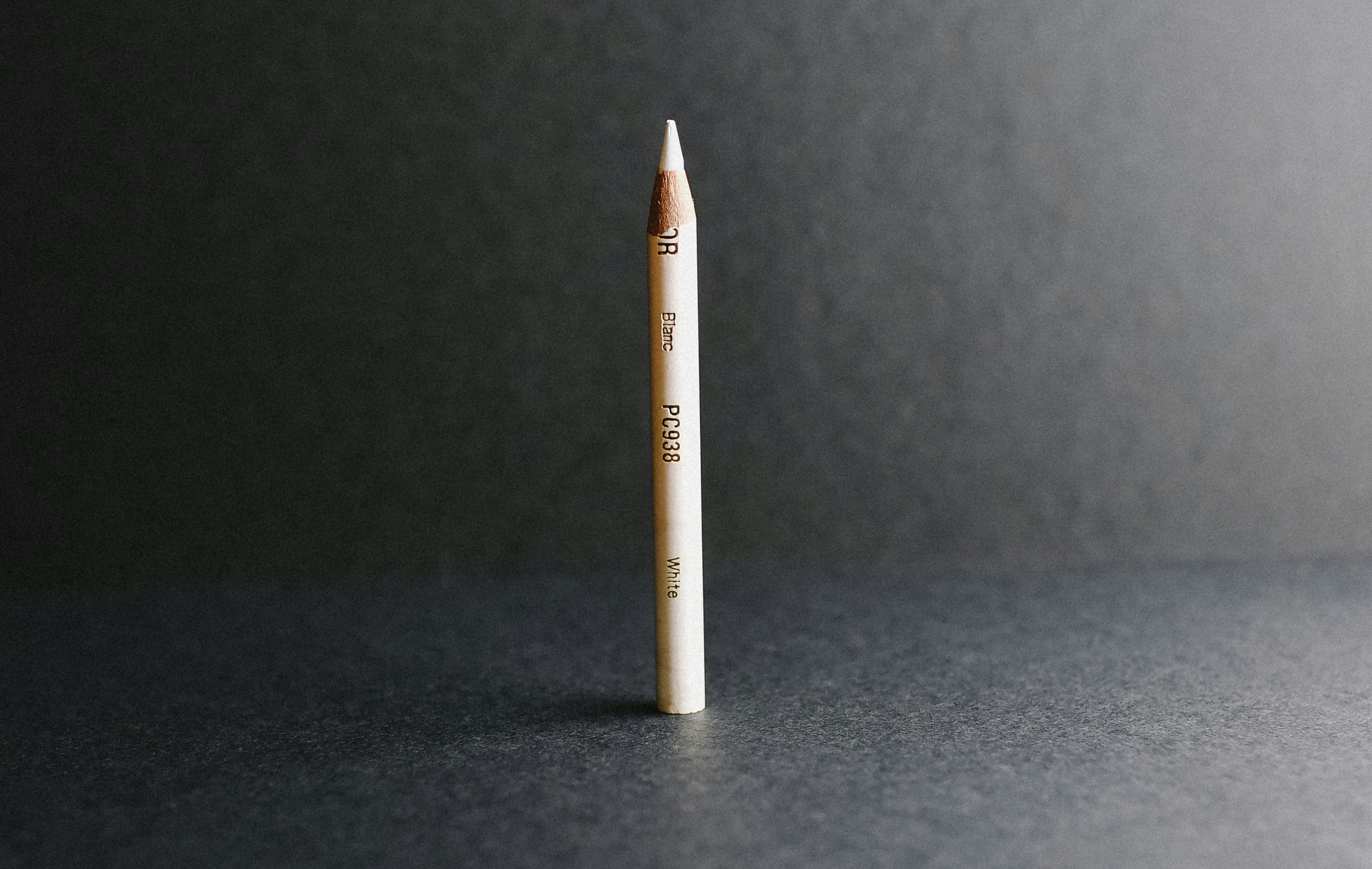 white color pen